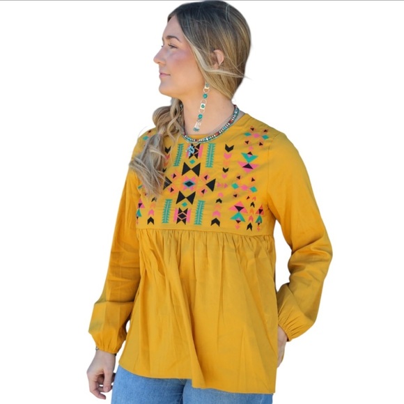 Rowdy Crowd Guadalupe Embroidered Mustard Yellow Aztec Print Blouse Sz XL - Picture 4 of 11